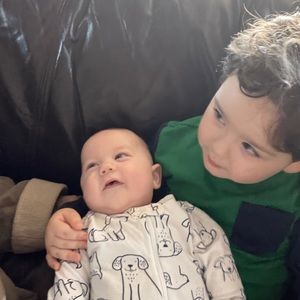 Meet your Posher, Robin